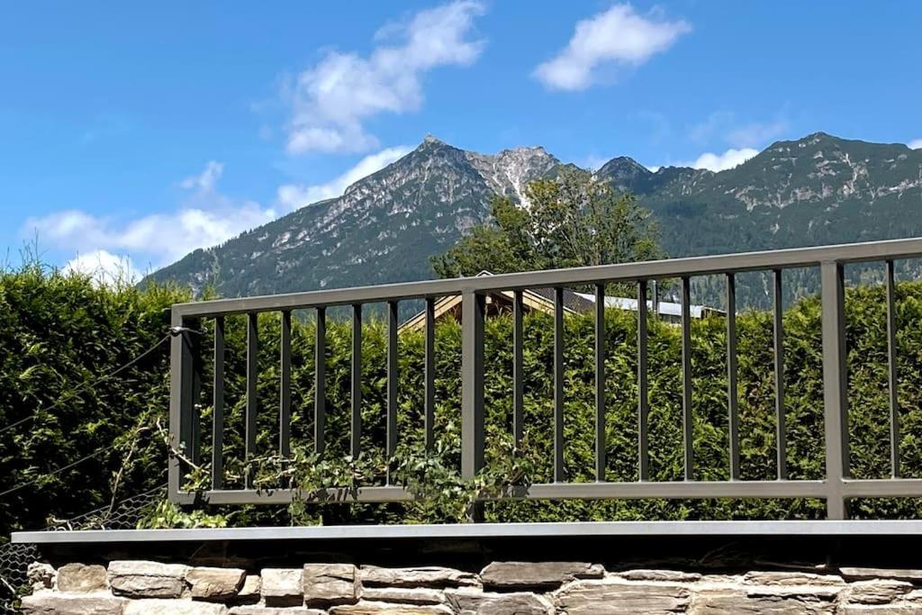 Zentral, Ruhig & Stilvoll Mit Bergpanorama+ Garten Garmisch-Partenkirchen Exterior foto